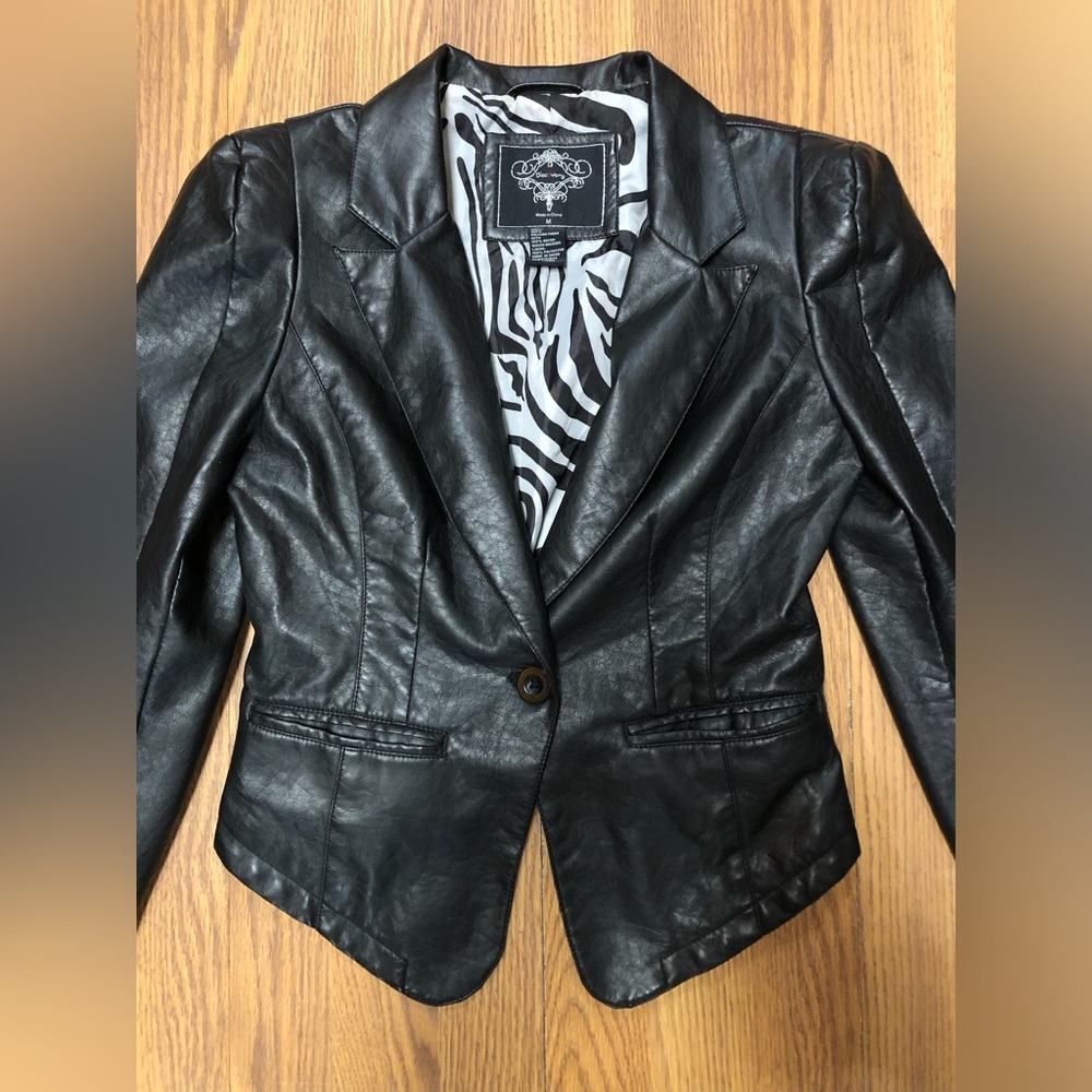 Jacket - image 2
